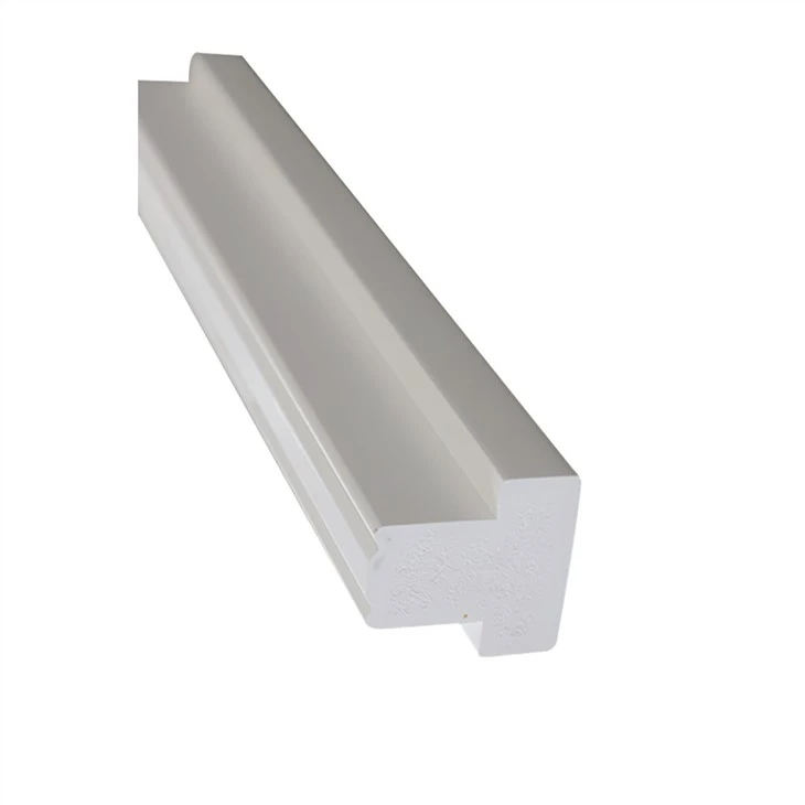 Baltai gruntuoti PVC langinių komponentai